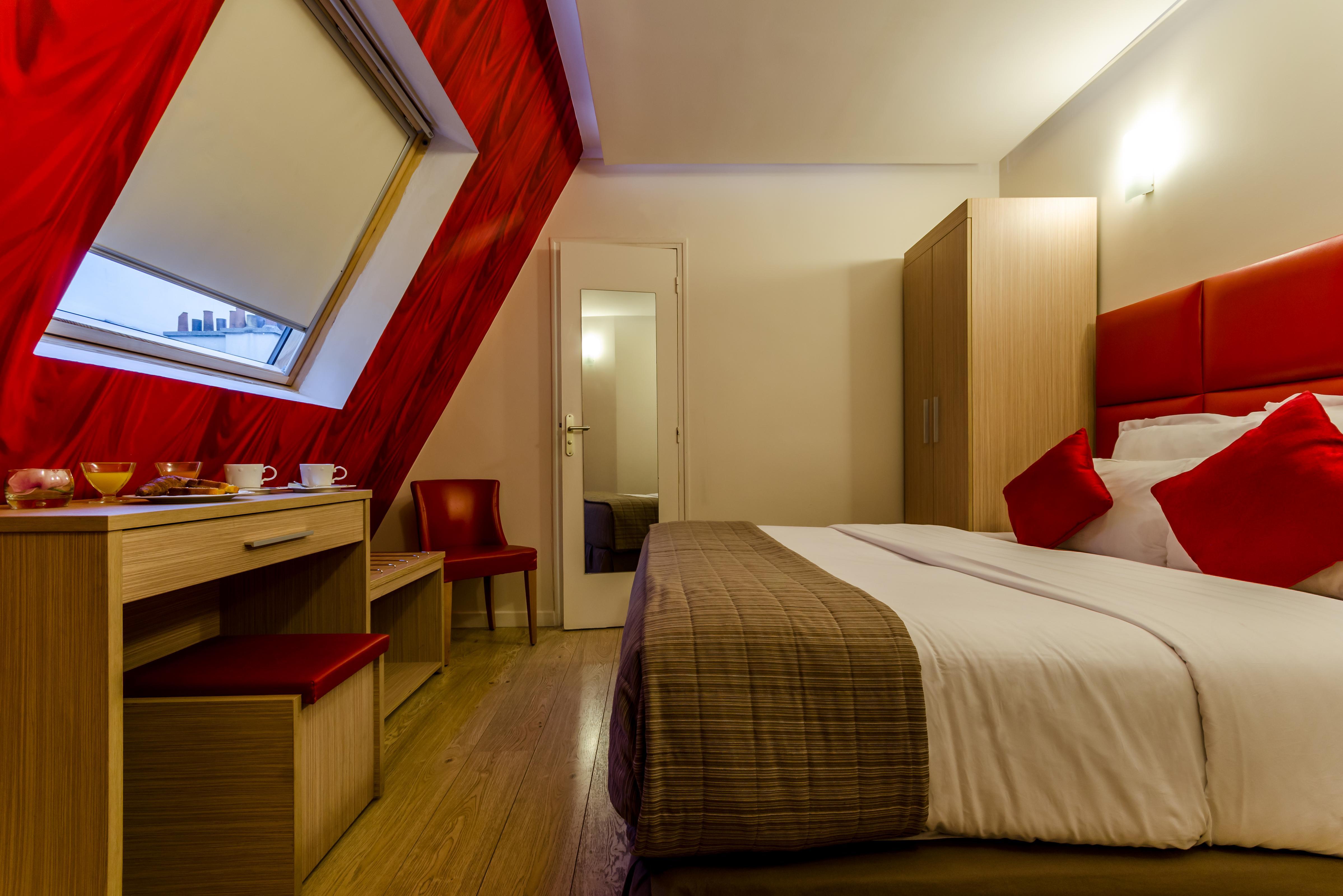 Hotel Riviera Renovated Parigi Esterno foto