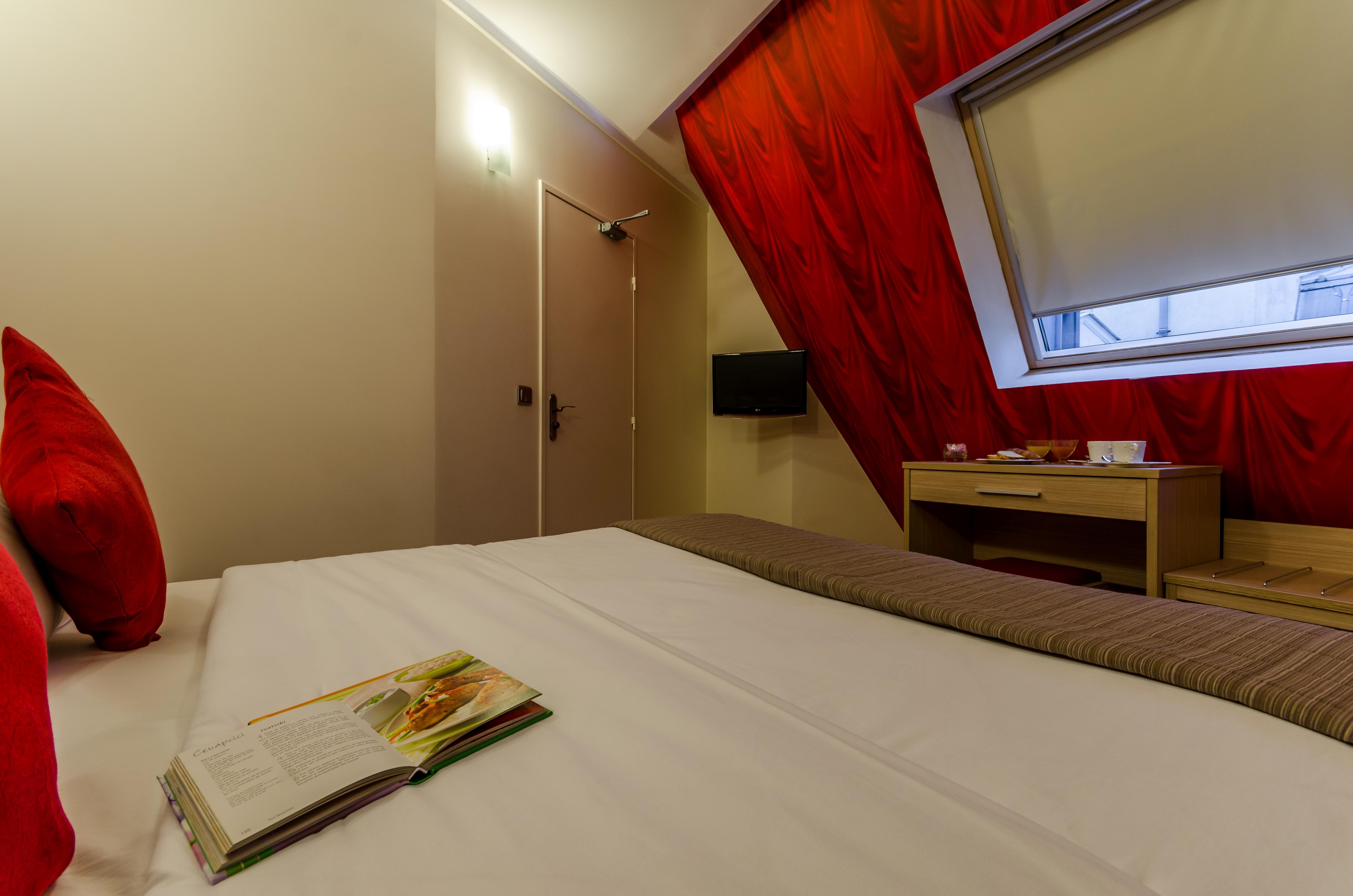 Hotel Riviera Renovated Parigi Esterno foto