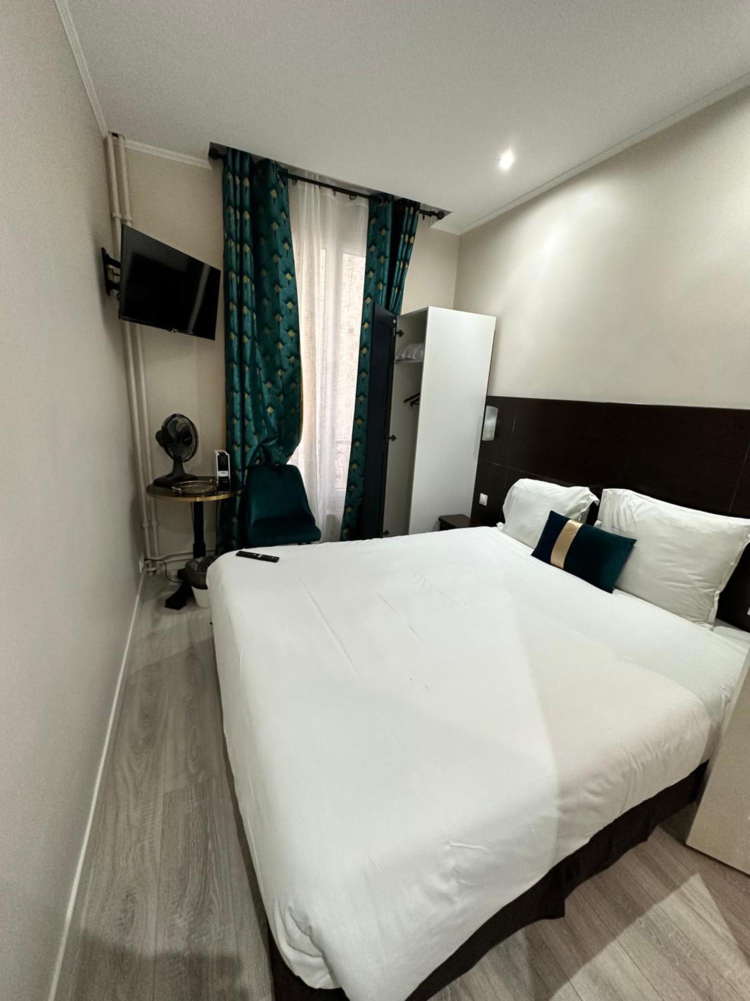 Hotel Riviera Renovated Parigi Esterno foto